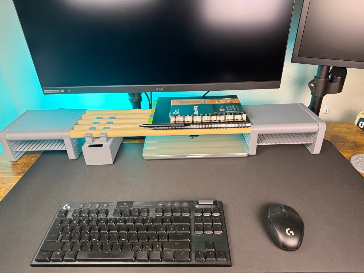 DeskShelf System Compact (5 - Dowel, 4″ Legs) Poliform Labs Standard (36″)